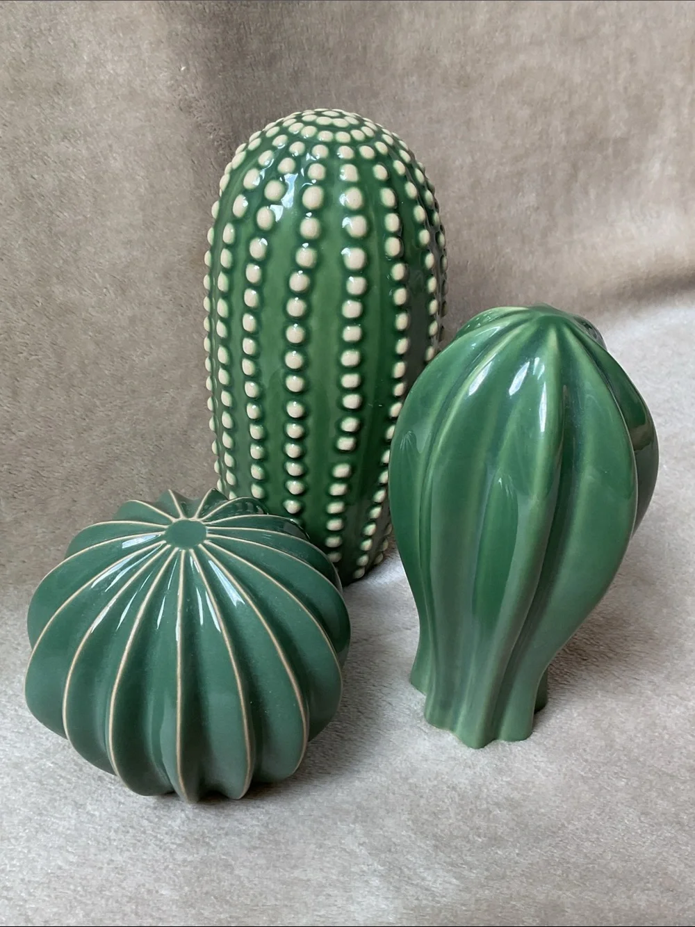 Set of 3 IKEA SJALSLIGT Ceramic Green Cactus decorations
